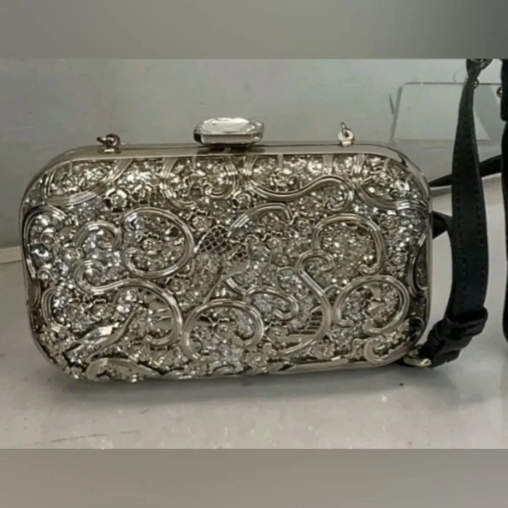 Fawzyia Designer Elegant Silver Clutch Purse Evening Cocktail Wedding Bridal Bag